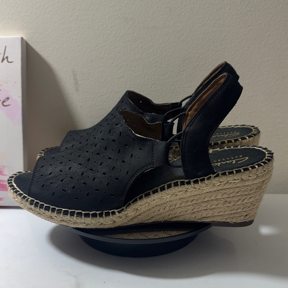 Clarks Artisian Petrina Gail Perforated Espadrille Wedge Sandals - Women’s 9W